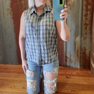 VINTAGE Plaid Bushwacker Sleeveless Button Up Shirt